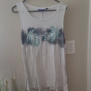 Apt. 9 White Tank Top with Green and Blue Leaf Design